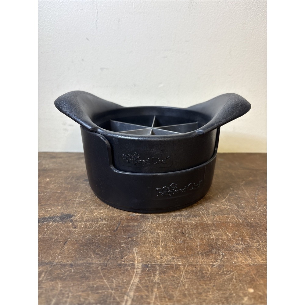 The Pampered Chef Veggie Wedger Black Apple Corer Slicer #2417 Wedge Tray